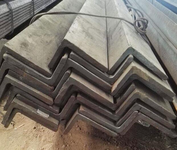 �˾����ȱ߽Ǹ�